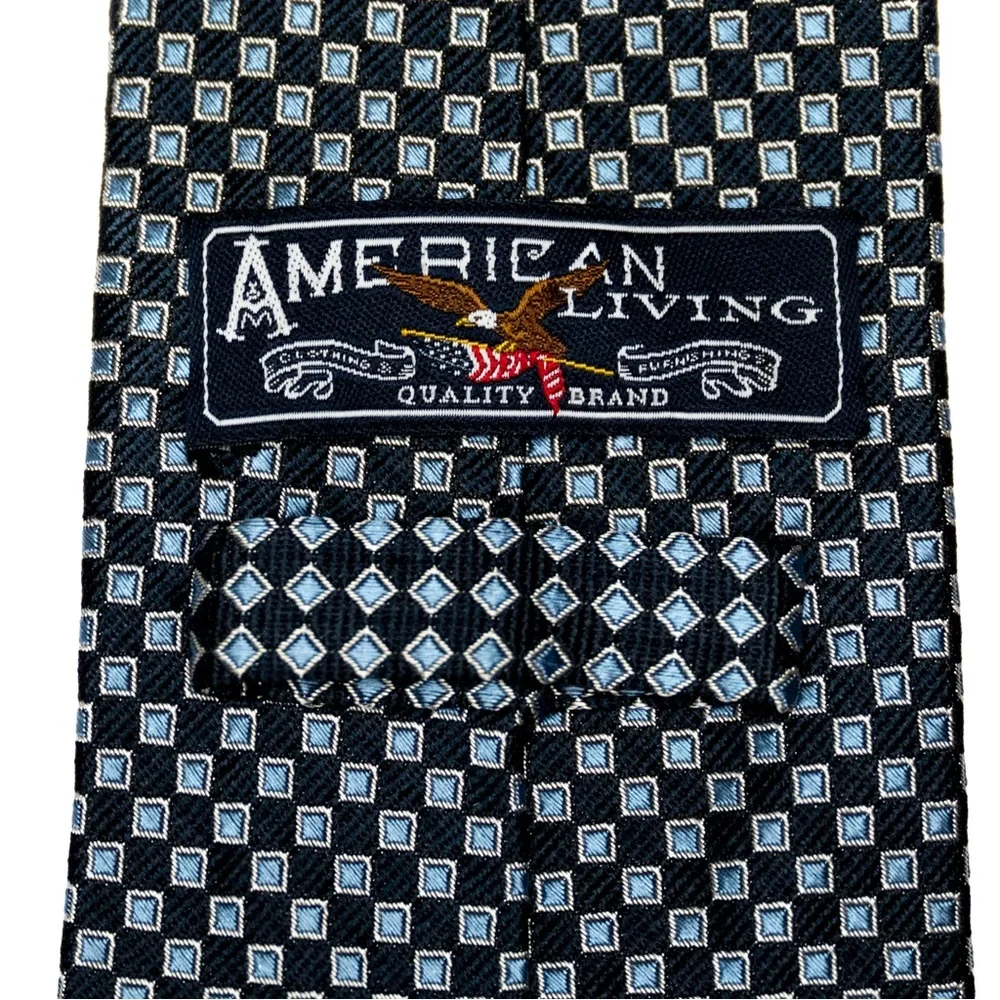 American Living 100% Silk Woven Navy and‎ Sky Blue Geometric Necktie, EUC